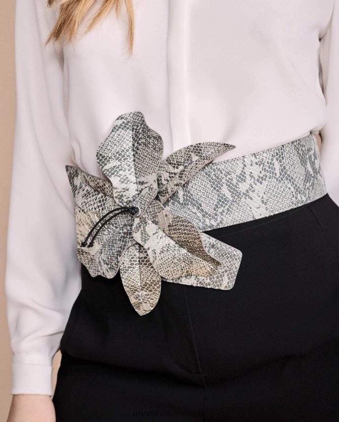 accesorios es Anne Fontaine mujer cinturón carrie-pyth cinturón ancho con una flor extragrande colocada a mano gris 646LTX663
