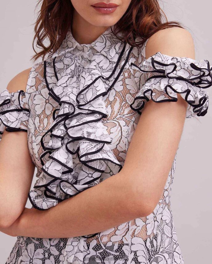 ropa es Anne Fontaine mujer camisa roc camisa de encaje con hombros descubiertos, ribetes en contraste y detalles de volantes blanco negro 646LTX236
