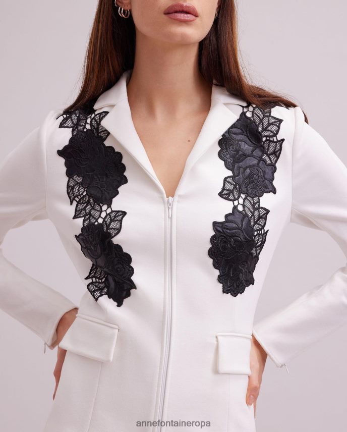 ropa es Anne Fontaine mujer chaqueta vorra chaqueta sastre con aplicaciones de rosas de piel sintética blanco negro 646LTX457